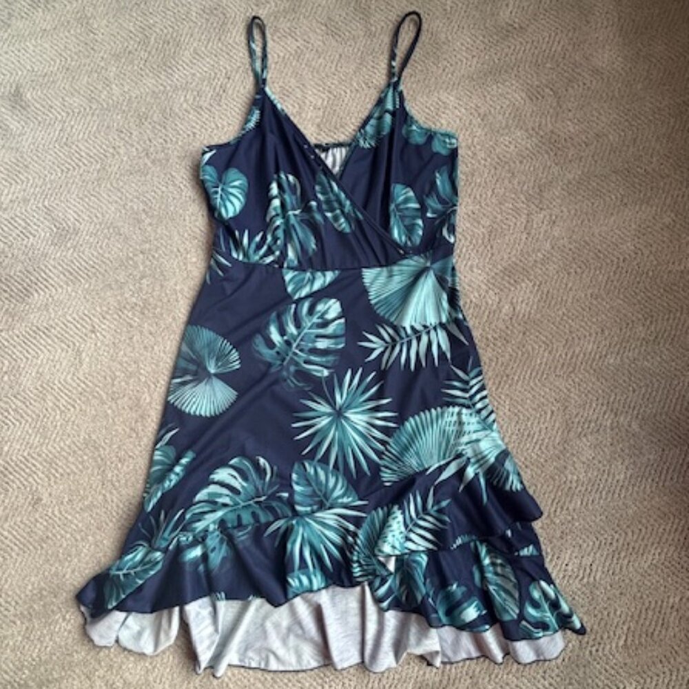 Tropical print/floral V-Neck Ruffled Hem Spaghetti Strap Sundress